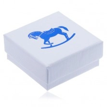 Cutiuță albă de cadou cu striații, căluț albastru care se leagănă