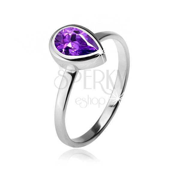 Inel cu ştras violet, în formă de lacrimă, într-o montură, argint 925