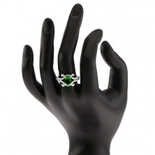 Inel din argint 925, piatră ovală verde, braţe răsucite, cu zircon