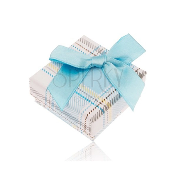 Cutiuță de cadou pentru inel cu model în carouri, fundiță albastru deschis