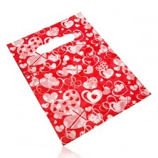 Pungă din plastic pentru cadou, imprimeu cu forme de inimă pe fundal roșu
