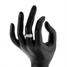 Inel din argint 925, zirconiu transparent fixat între capetele braţelor