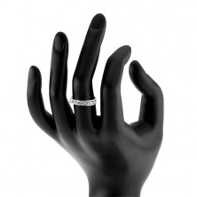 Inel de logodnă din argint 925 încrustat cu o linie de zirconii transparente