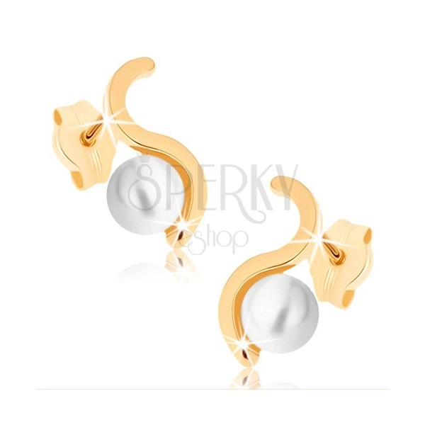 Cercei din aur galben 9K - ondulaţie strălucitoare, perlă rotundă albă