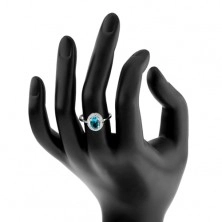 Inel din argint 925 placat cu rodiu, zirconiu oval albastru deschis, decupaje