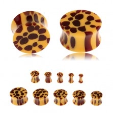 Plug acrilic de ureche, sub formă de şa, pete maro - print leopard