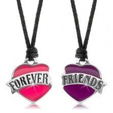 Două coliere cu șnururi, inimă roz și mov, inscripția "FOREVER FRIENDS"