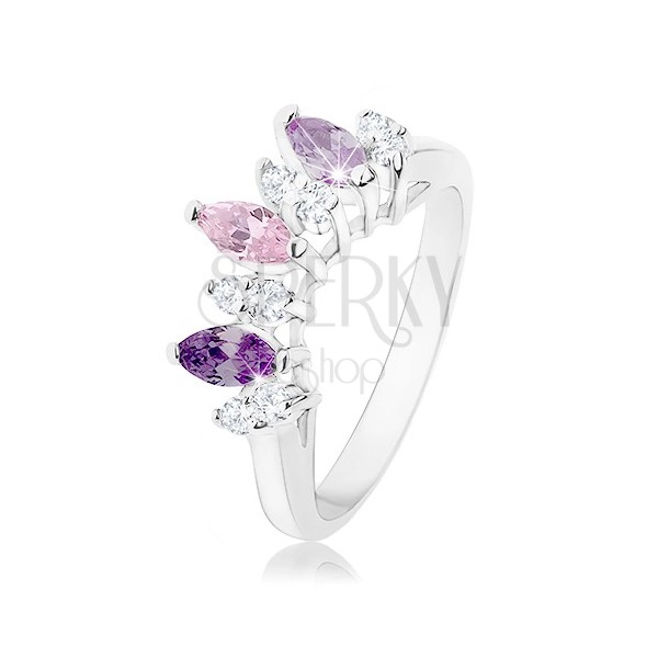Inel de culoare argintie, formă de bob în nuanţe violet, zirconii roz şi transparent