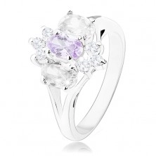 Inel de culoare argintie cu braţe despicate, floare violet-transparent