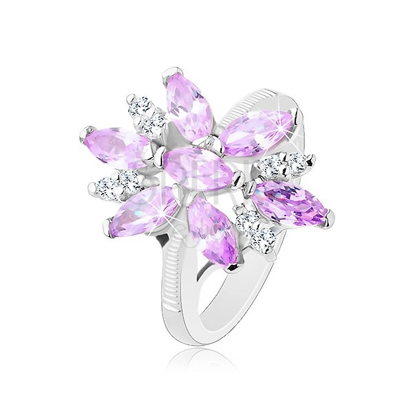 Inel de culoare argintie, floare mare din zirconii violet și transparent