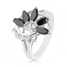 Inel strălucitor de culoare argintie, arcadă din zirconiu transparent, floare neagră incompletă