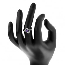Inel de culoare argintie, zircon rotund violet, arcade lucioase, transparente