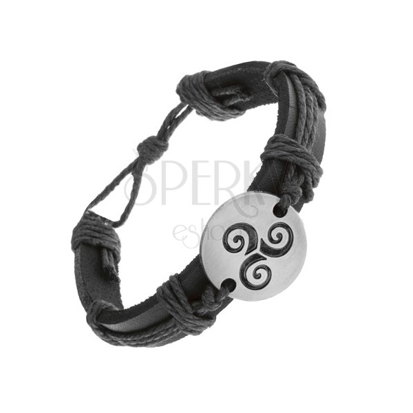 Brăţară realizată din piele neagră, sintetică şi şnururi, cerc cu model tribal negru în spirală