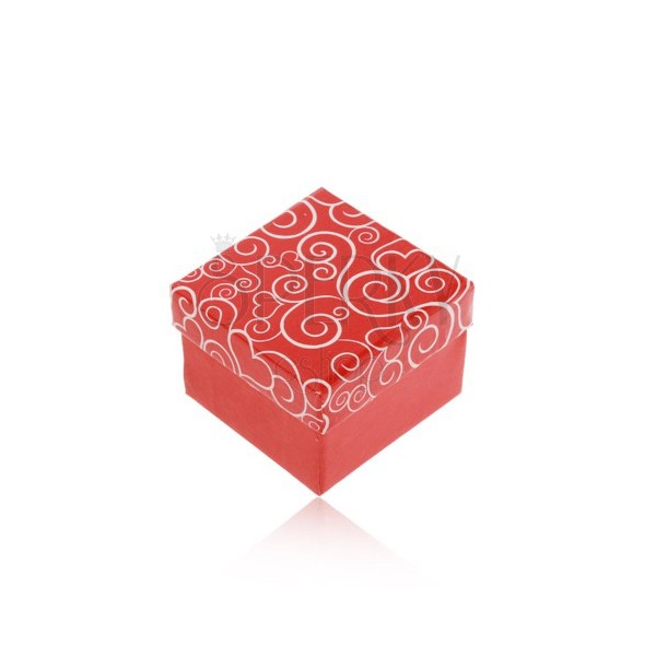 Cutie de cadouri roșie, cu ornamente în formă de inimă
