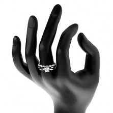 Inel realizat din argint 925 - de logodnă, decupaje pe brațe, zirconiu și linie strălucitoare