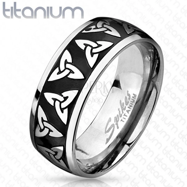 Inel din titan, negru cu argintiu, margini lucioase, simboluri celtice, 8 mm