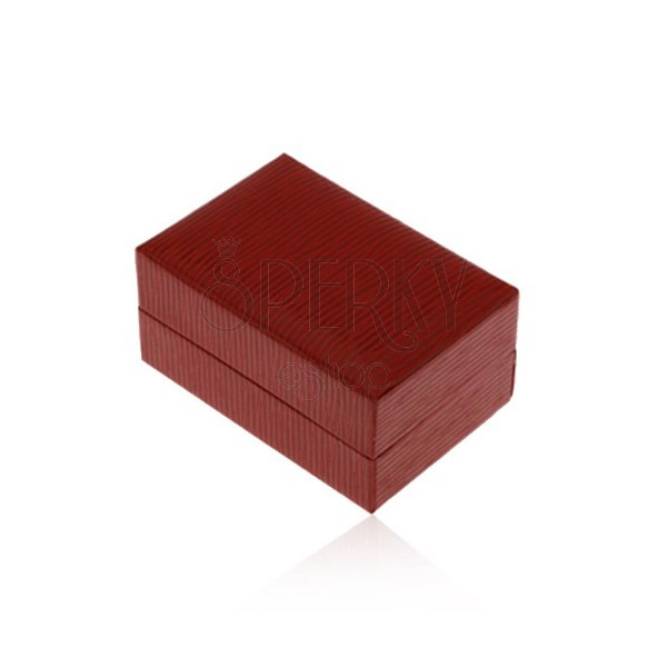 Cutiuță de cadou pentru inel sau cercei, culoare roșu-închis, suprafață canelată