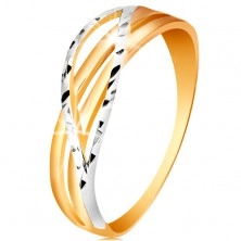 Inel bicolor, realizat din aur de 14K - braţe despicate cu linii ondulate, crestături 