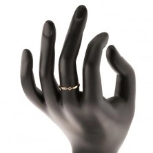Inel din aur galben de 14K - brațe rotunjite, diamant rotund și transparent