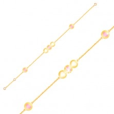 Brățară din aur galben de 9K - lanț, inimi albe și roz în cercuri