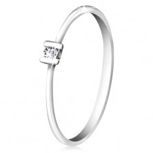 Inel din aur alb 585 - diamant transparent, strălucitor în montură cu cleștișori