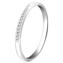 Inel din aur alb 14K - linie lucioasă cu mici diamante transparente