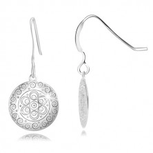 Cercei din argint 925 - cerc lucios cu ornamente rotunde și spiralate