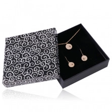 Cutie cadou pentru un colier sau un set - culoare neagră, suprafață cu motiv ornament