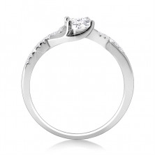 Inel de logodnă din argint 925 - zircon clar oval, umeri ondulați împletiți