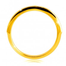 Inel din aur galben de 14K - crestături decorative fine, diamant clar strălucitor, 1,5 mm