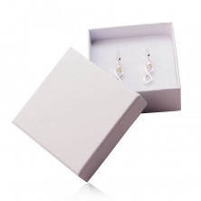 Cutie cadou pentru un inel și cercei în culoarea albă perlă