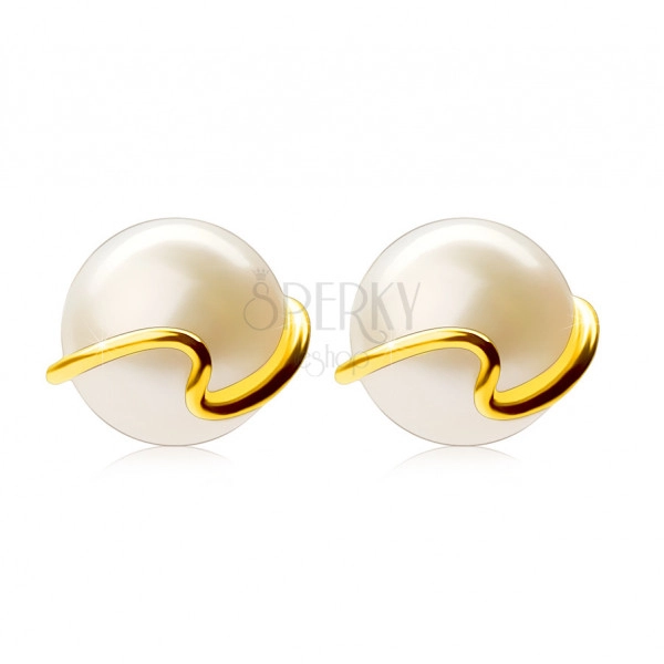 Cercei din aur 375 – perlă albă de cultură, linie ondulată subțire, știfturi