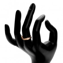 Inel din aur de 14K - linie de zirconii între umerii strălucitori ușor ondulați