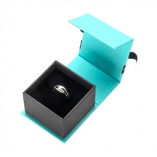Cutie cadou pentru bijuterii model diamante - design turcoaz cu logo, fundă neagră, pătrată