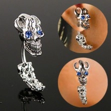 Piercing pentru ureche din oțel - un craniu pirat cu ochi de zirconiu