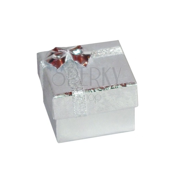 Cutie de cadou pentru cercei - trandafiri argintii lucioși, fundă, 50 mm